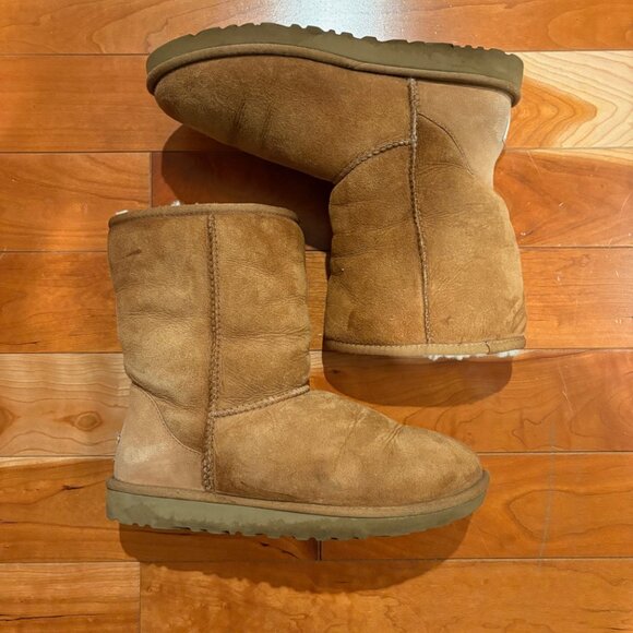 Ugg Australia Classic Short Suede Shearling Boots Brown Woman’s Size 8 - Picture 1 of 13